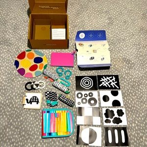 Lovevery The Looker 0-12 weeks Play Kit